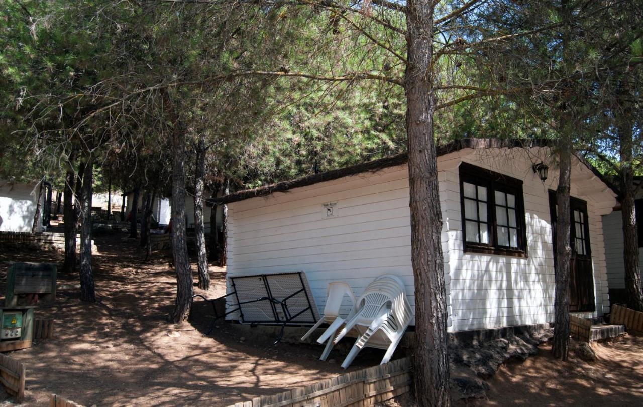Camping Valdearenas Iznájar Exterior foto